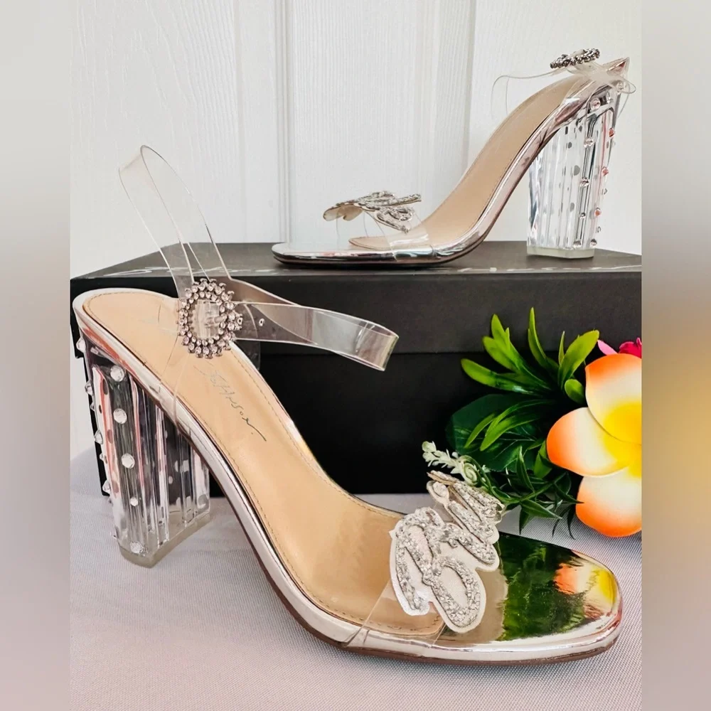 BLUE by BETSEY JOHNSON ~ Silver Lucite 3.5” Block Heels and Bride Glitter Accent